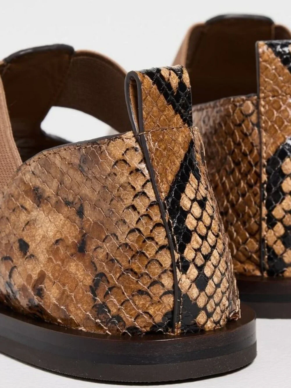 Brand New Tory Burch sz 6.5 fisherman stamped snake leather sandal 169627